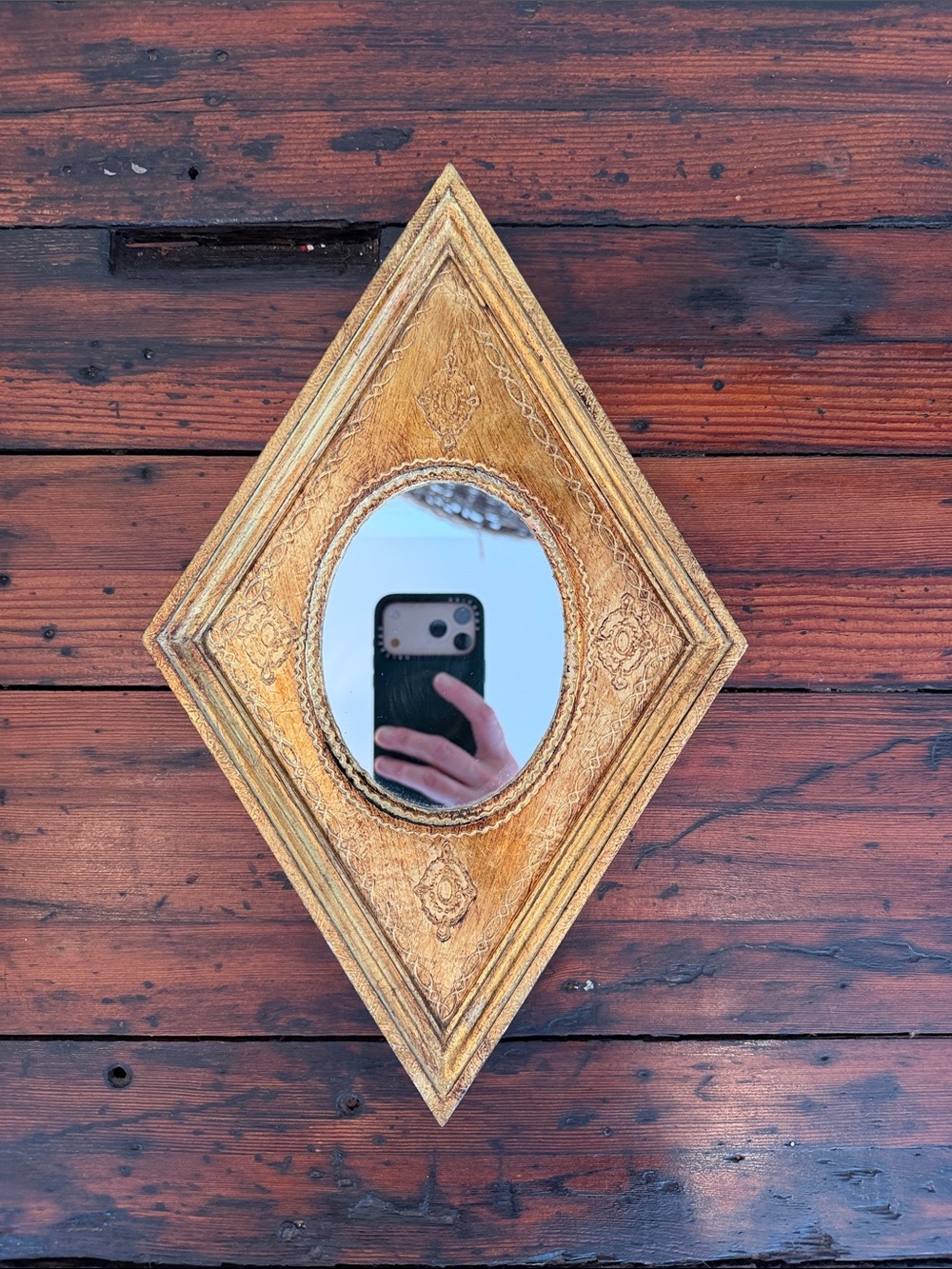 Vintage Italian Florentine Wood Gold Diamond Shape Mirror. - Picture 3 of 12